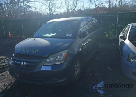 2005 Honda Odyssey Ex-L z USA, uszkodzony, nr VIN 5FNRL386X5B050874